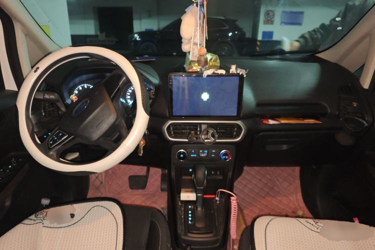 Used Ford EcoSport 2018 1.5L Automatic Elite Edition Center Console
