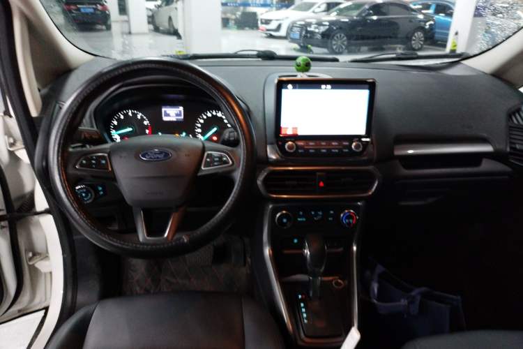 Used Ford EcoSport 2018 1.5L Automatic Platinum Wing Model Center Console