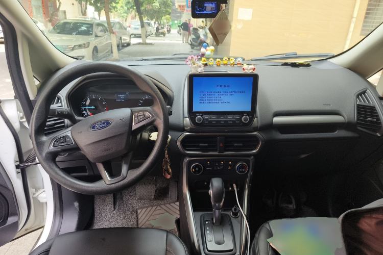 Used Ford EcoSport 2018 1.5L Automatic Platinum Wing Model Center Console
