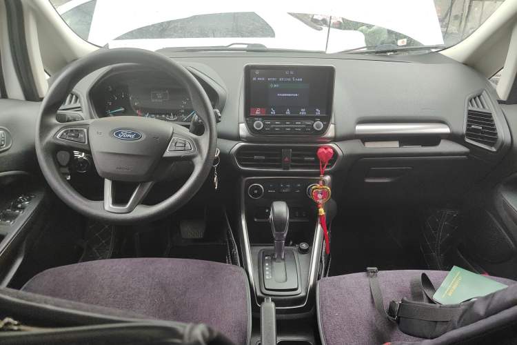 Used Ford EcoSport 2018 1.5L Automatic Platinum Wing Model Center Console