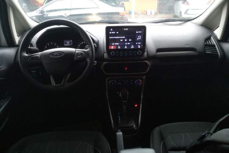 Used Ford EcoSport 2018 Revised 1.5L Automatic Platinum Wing Edition Center Console