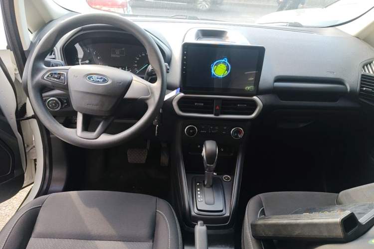 Used Ford EcoSport 2018 1.5L Automatic Elite Edition Center Console