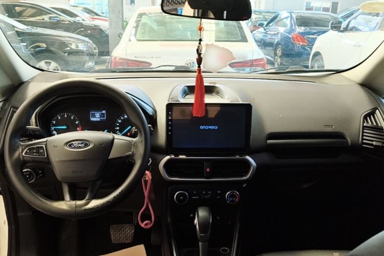 Used Ford EcoSport 2018 1.5L Automatic Elite Edition Center Console