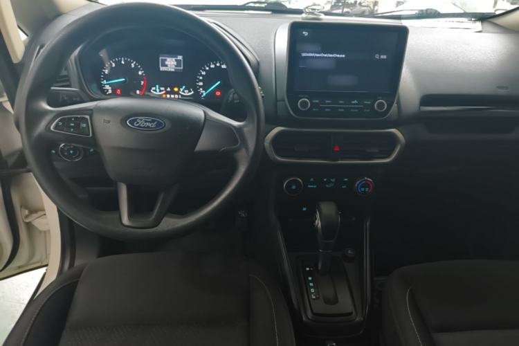 Used Ford EcoSport 2018 1.5L Automatic Elite Edition Center Console