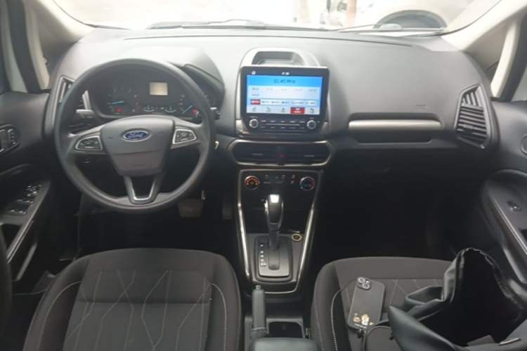 Used Ford EcoSport 2018 1.5L Automatic Platinum Wing Model Center Console