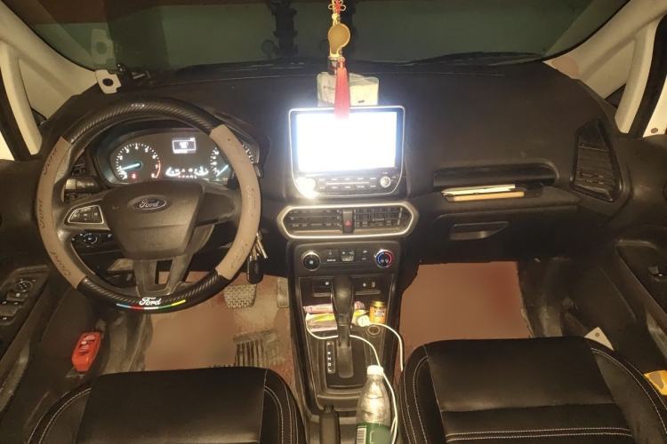 Used Ford EcoSport 2018 1.5L Automatic Elite Edition Center Console