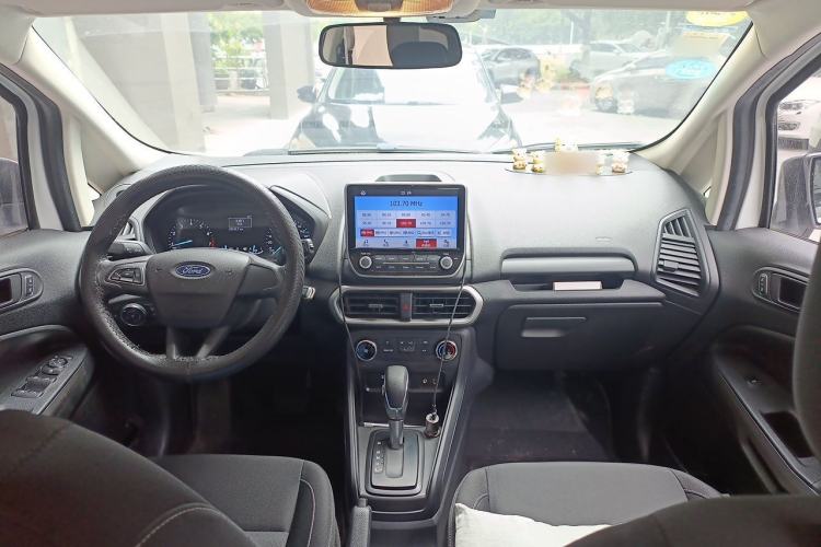 Used Ford EcoSport 2018 1.5L Automatic Elite Edition Center Console