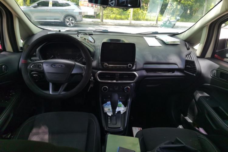 Used Ford EcoSport 2018 1.5L Automatic Elite Edition Center Console
