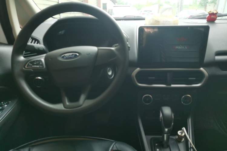 Used Ford EcoSport 2018 1.5L Automatic Elite Edition Center Console