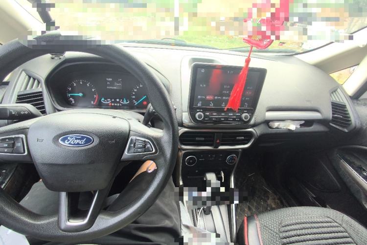 Used Ford EcoSport 2018 1.5L Automatic Platinum Wing Model Center Console