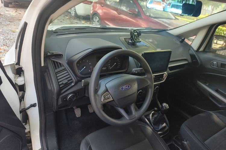 Used Ford EcoSport 2018 1.5L Manual Jingyi Model Center Console