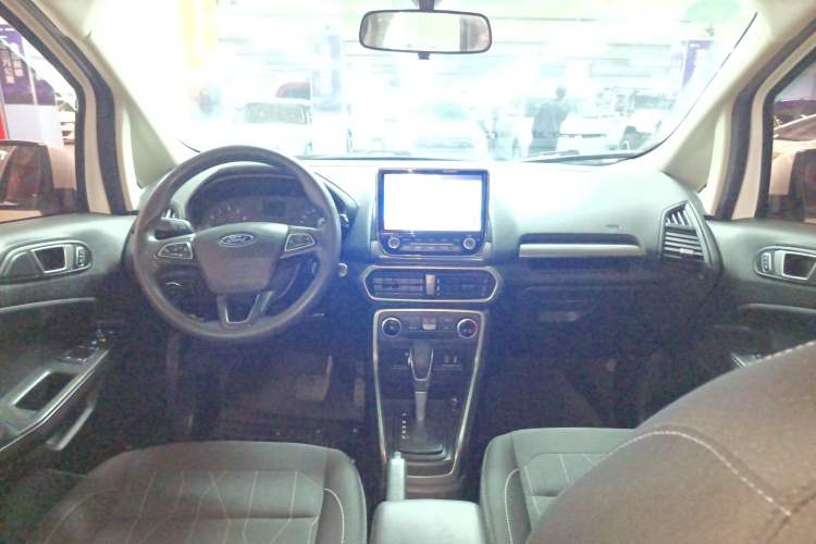 Used Ford EcoSport 2018 1.5L Automatic Platinum Wing Model Center Console
