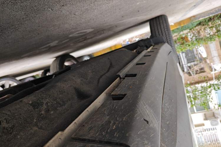Used Ford EcoSport 2018 1.5L Automatic Zunyi Trim Chassis Front Right