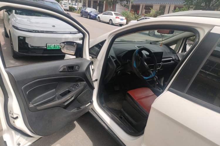 Used Ford EcoSport 2018 1.5L Automatic Elite Edition Driver Seat