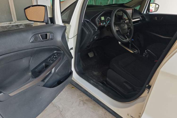 Used Ford EcoSport 2018 1.5L Automatic Platinum Wing Model Driver Seat