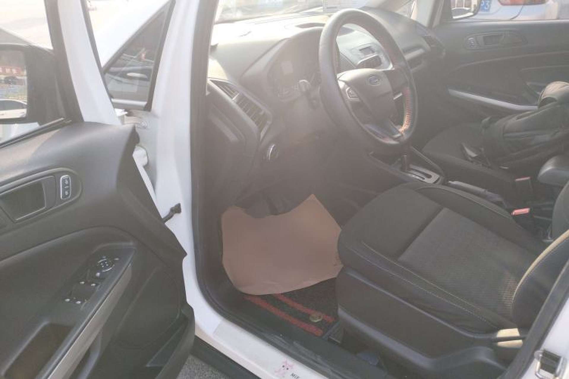 Used Ford EcoSport 2018 1.5L Automatic Elite Edition Driver Seat
