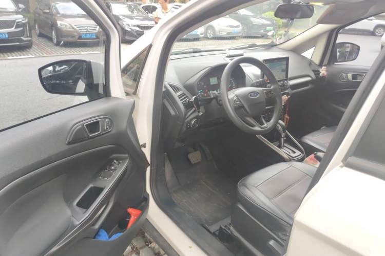 Used Ford EcoSport 2018 Revised 1.5L Automatic Platinum Wing Edition Driver Seat