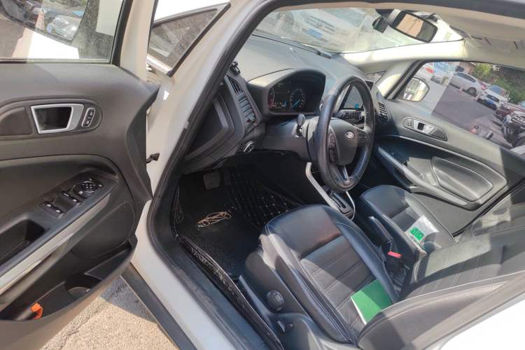 Used Ford EcoSport 2018 Revised Version 2.0L Automatic All-Wheel Drive Luxury Trim Driver Seat