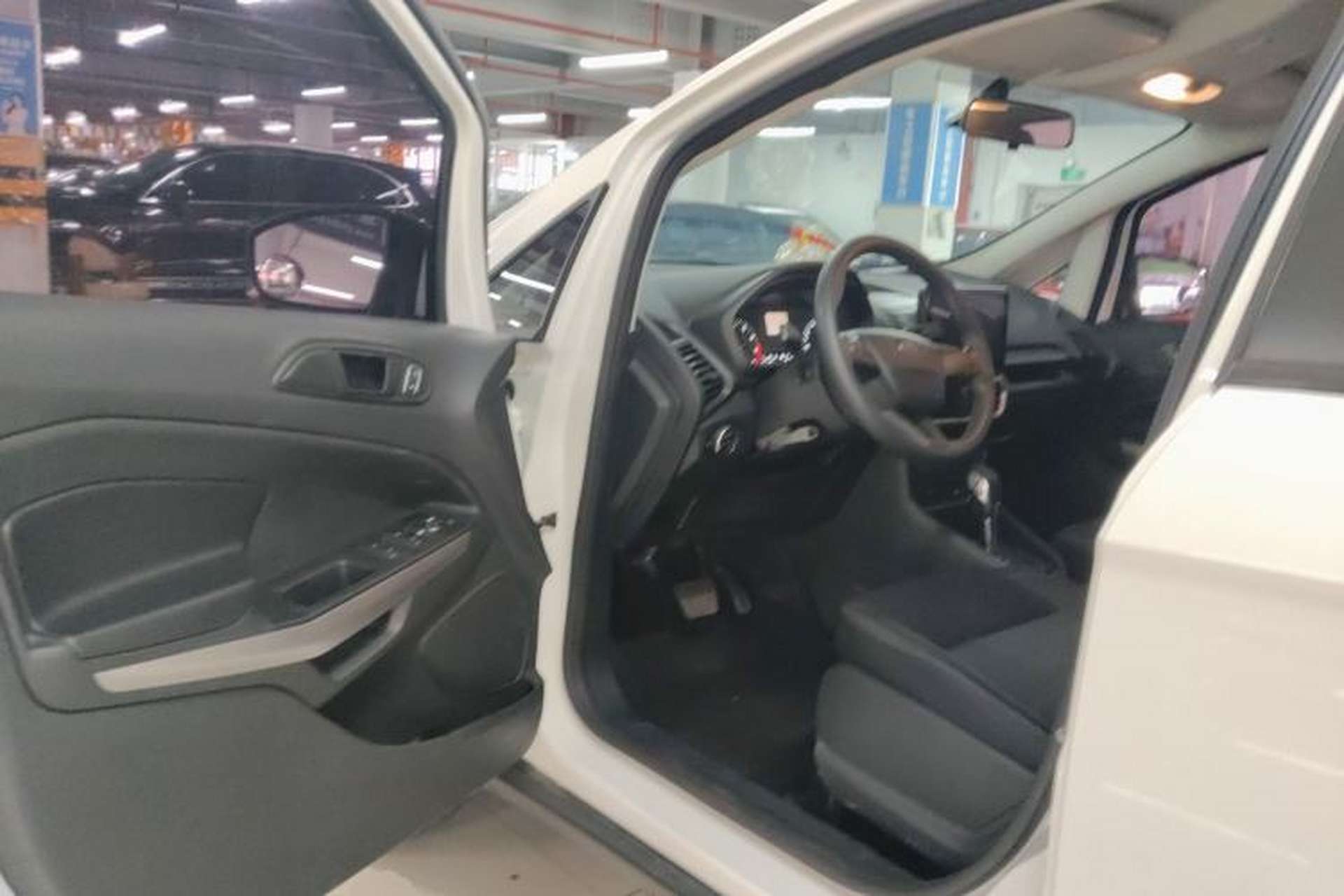 Used Ford EcoSport 2018 1.5L Automatic Elite Edition Driver Seat