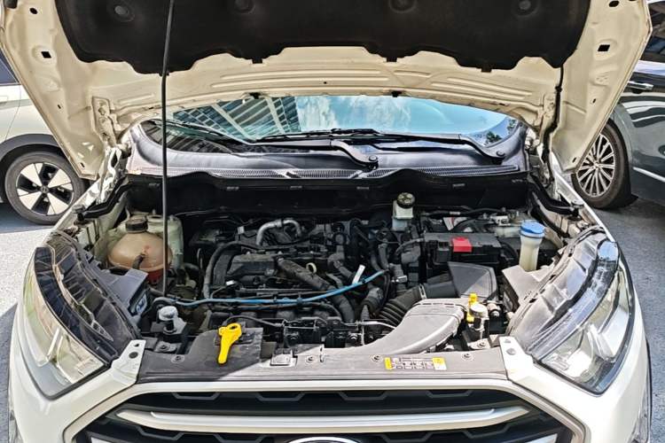 Used Ford EcoSport 2018 1.5L Automatic Platinum Wing Model Engine Bay