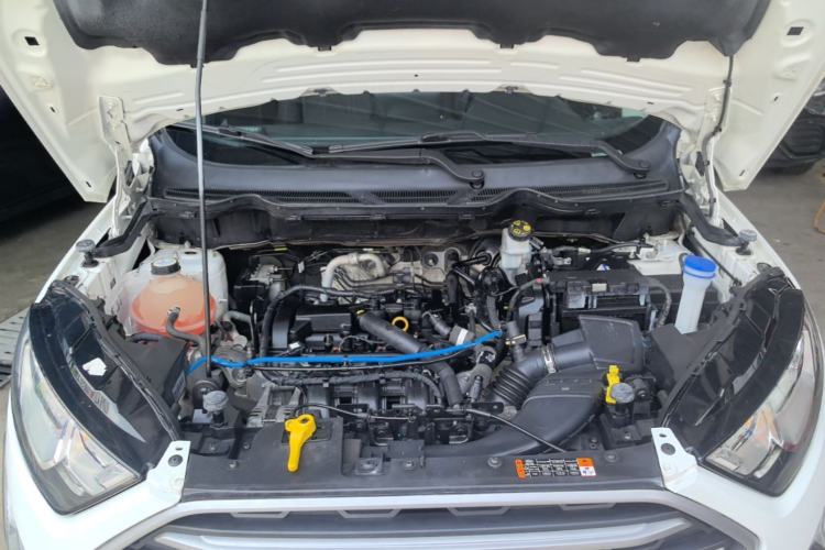 Used Ford EcoSport 2018 1.5L Automatic Platinum Wing Model Engine Bay