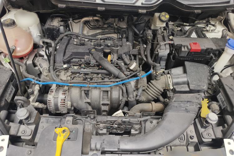 Used Ford EcoSport 2018 1.5L Automatic Platinum Wing Model Engine Bay