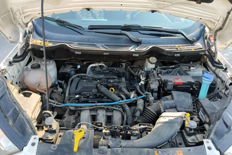 Used Ford EcoSport 2018 1.5L Automatic Platinum Wing Model Engine Bay