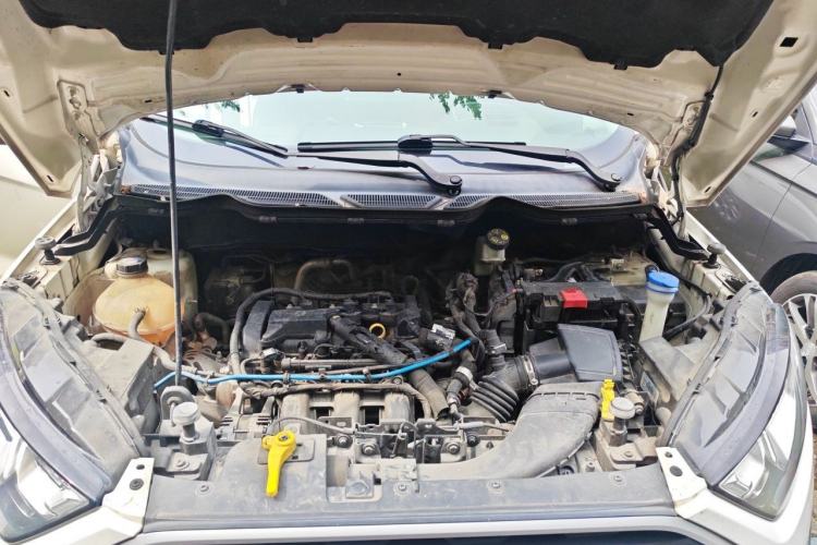 Used Ford EcoSport 2018 1.5L Automatic Platinum Wing Model Engine Bay