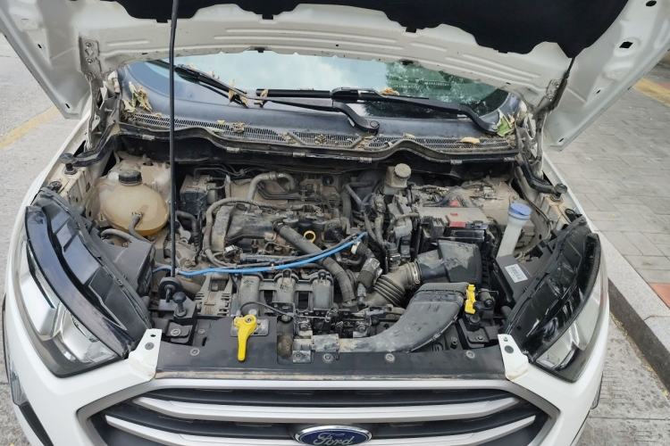 Used Ford EcoSport 2018 1.5L Automatic Platinum Wing Model Engine Bay