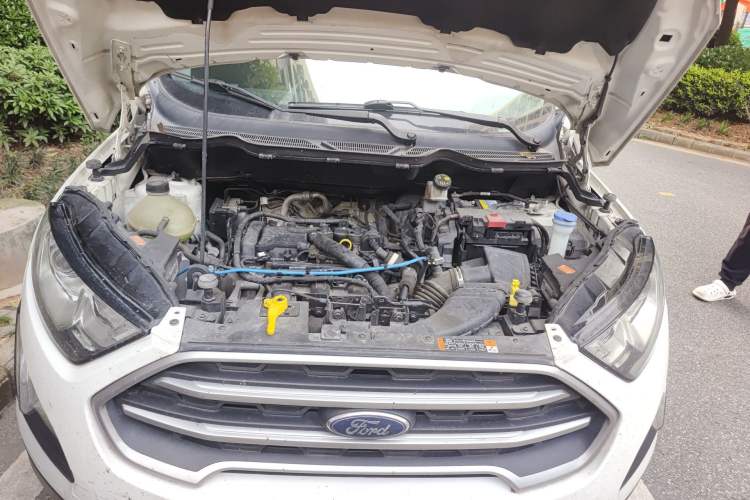 Used Ford EcoSport 2018 1.5L Automatic Platinum Wing Model Engine Bay