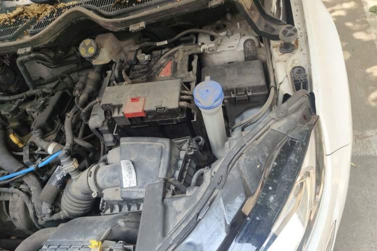Used Ford EcoSport 2018 1.5L Automatic Zunyi Trim Engine Bay Left
