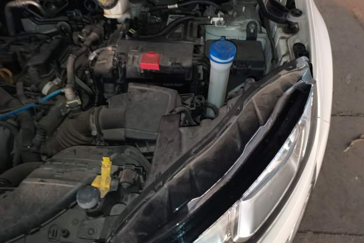 Used Ford EcoSport 2018 1.5L Automatic Elite Edition Engine Bay Left