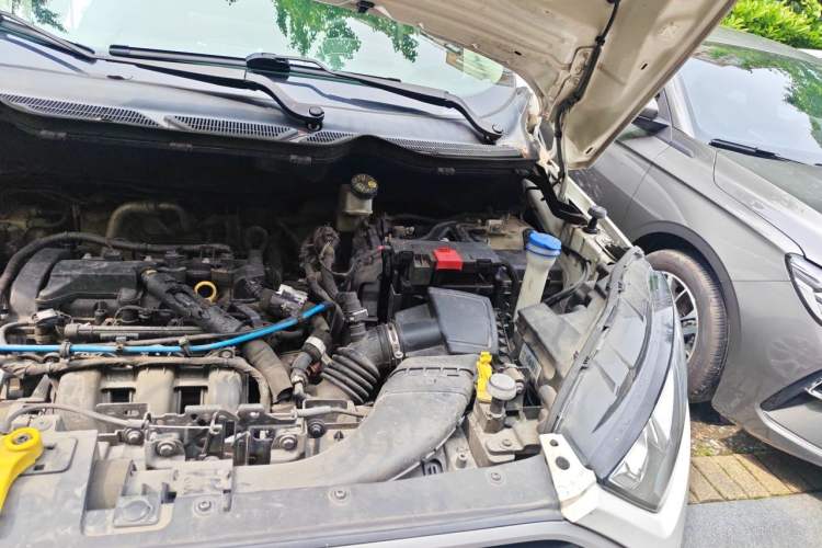 Used Ford EcoSport 2018 1.5L Automatic Platinum Wing Model Engine Bay Left