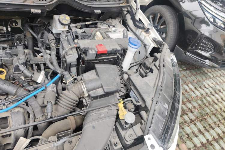 Used Ford EcoSport 2018 Revised 1.5L Automatic Platinum Wing Edition Engine Bay Left