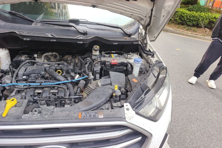 Used Ford EcoSport 2018 1.5L Automatic Platinum Wing Model Engine Bay Left