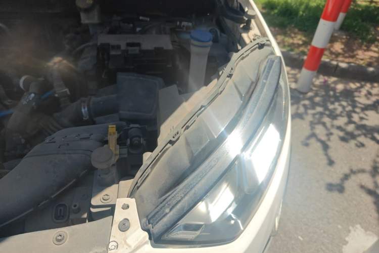 Used Ford EcoSport 2018 1.5L Automatic Elite Edition Engine Bay Left