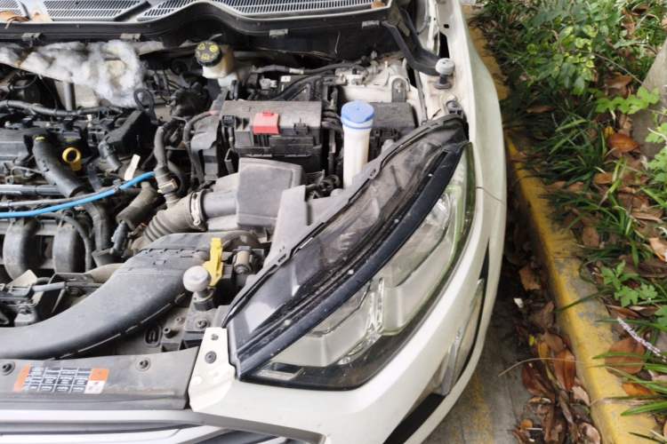 Used Ford EcoSport 2018 1.5L Automatic Platinum Wing Model Engine Bay Left