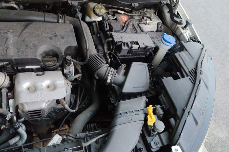 Used Ford EcoSport 2018 Facelifted EcoBoost 125 Automatic Zunyi Trim Engine Bay Left