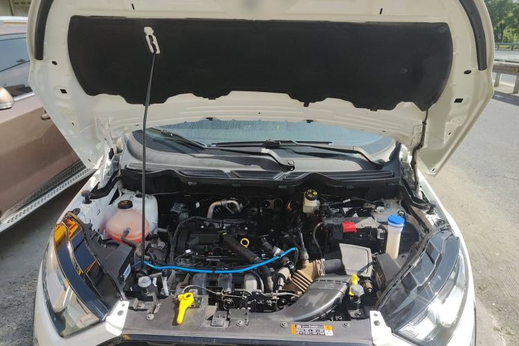 Used Ford EcoSport 2018 1.5L Manual Jingyi Model Engine Bay