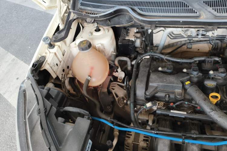 Used Ford EcoSport 2018 1.5L Automatic Zunyi Trim Engine Bay Right