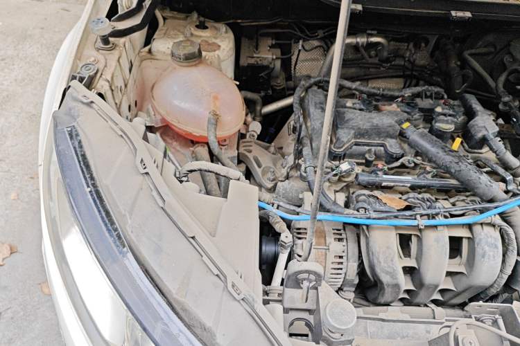 Used Ford EcoSport 2018 1.5L Automatic Zunyi Trim Engine Bay Right