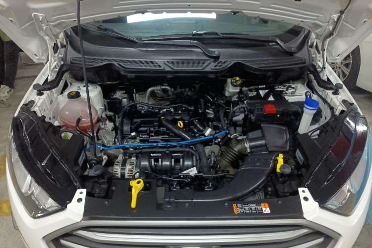 Used Ford EcoSport 2018 1.5L Automatic Platinum Wing Model Engine Bay