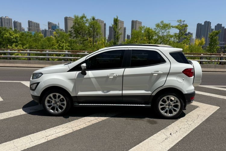 Used Ford EcoSport 2018 1.5L Automatic Platinum Wing Model Exterior 1