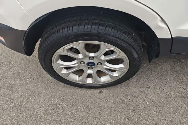 Used Ford EcoSport 2018 1.5L Automatic Platinum Wing Model Exterior 4