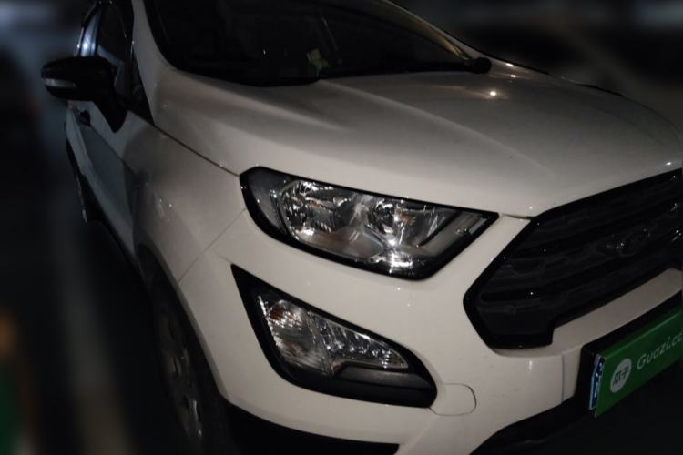 Used Ford EcoSport 2018 1.5L Manual Jingyi Model Front Right 45 Deg