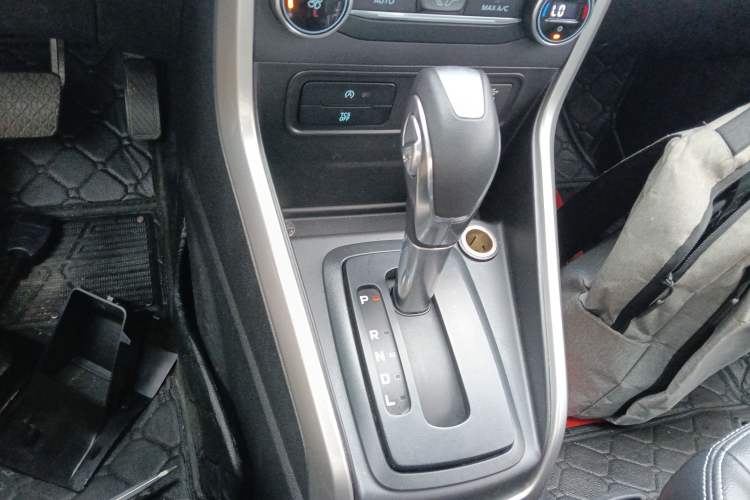Used Ford EcoSport 2018 Facelifted EcoBoost 125 Automatic Zunyi Trim Gear Lever