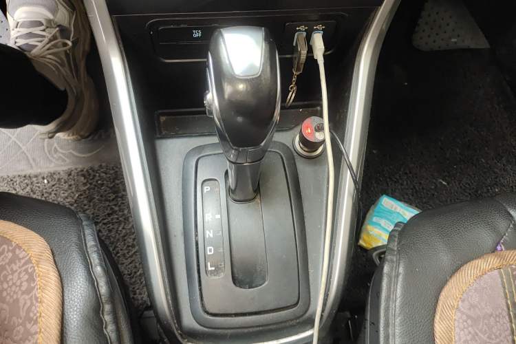 Used Ford EcoSport 2018 1.5L Automatic Zunyi Trim Gear Lever