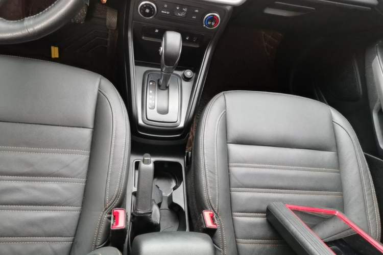 Used Ford EcoSport 2018 1.5L Automatic Elite Edition Gear Lever