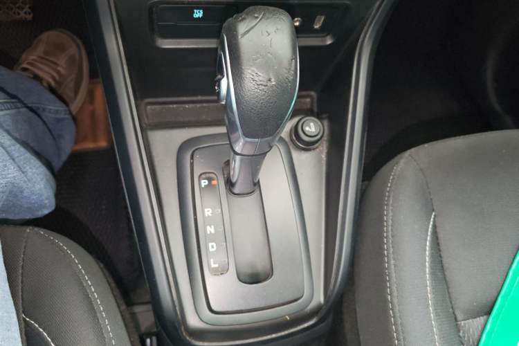 Used Ford EcoSport 2018 1.5L Automatic Elite Edition Gear Lever