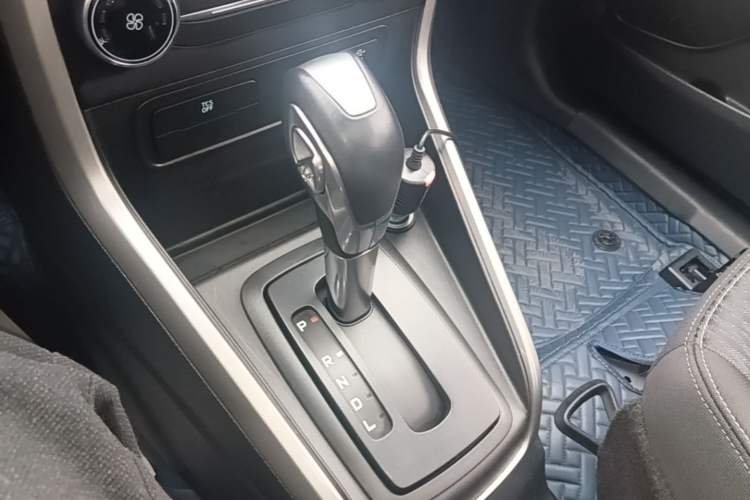 Used Ford EcoSport 2018 1.5L Automatic Zunyi Trim Gear Lever